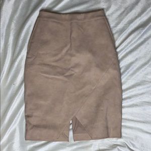 House of CB Fitted Front V Skirt